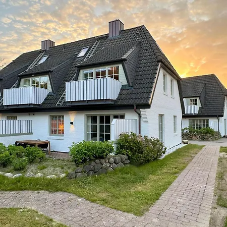 Kajuete #8 Dock 6a *